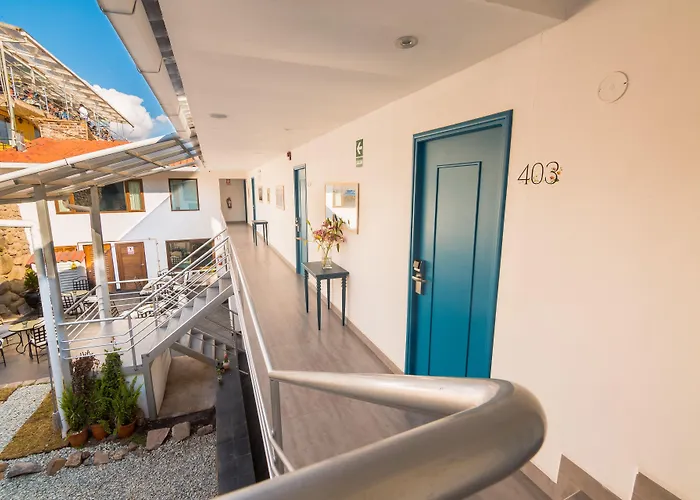 Tariq Boutique Hotel 2*